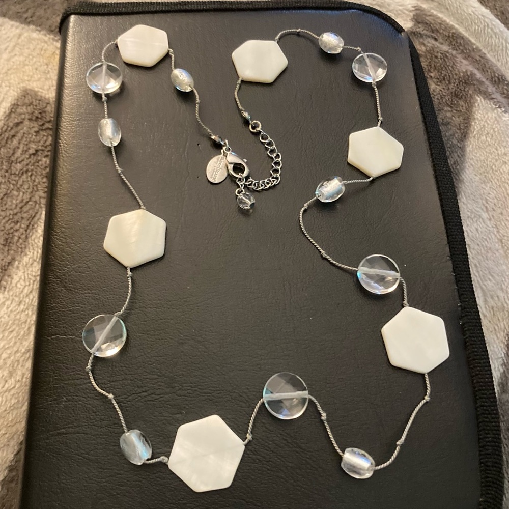 WHBM MOP & Glass Beaded Necklace - Picture 2 of 7